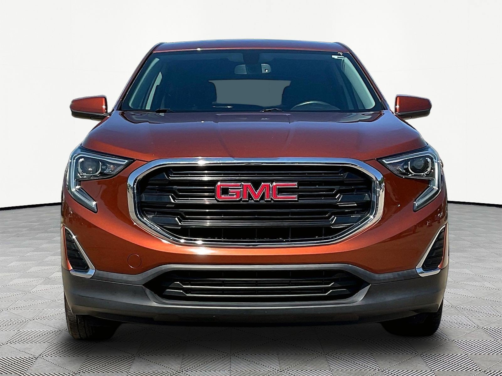 Used 2019 GMC Terrain SLE FWD image 2