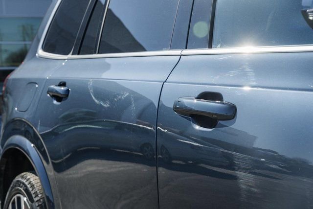 New 2026 Volvo XC90 B6 Ultra w/ Protection Package Premier image 16