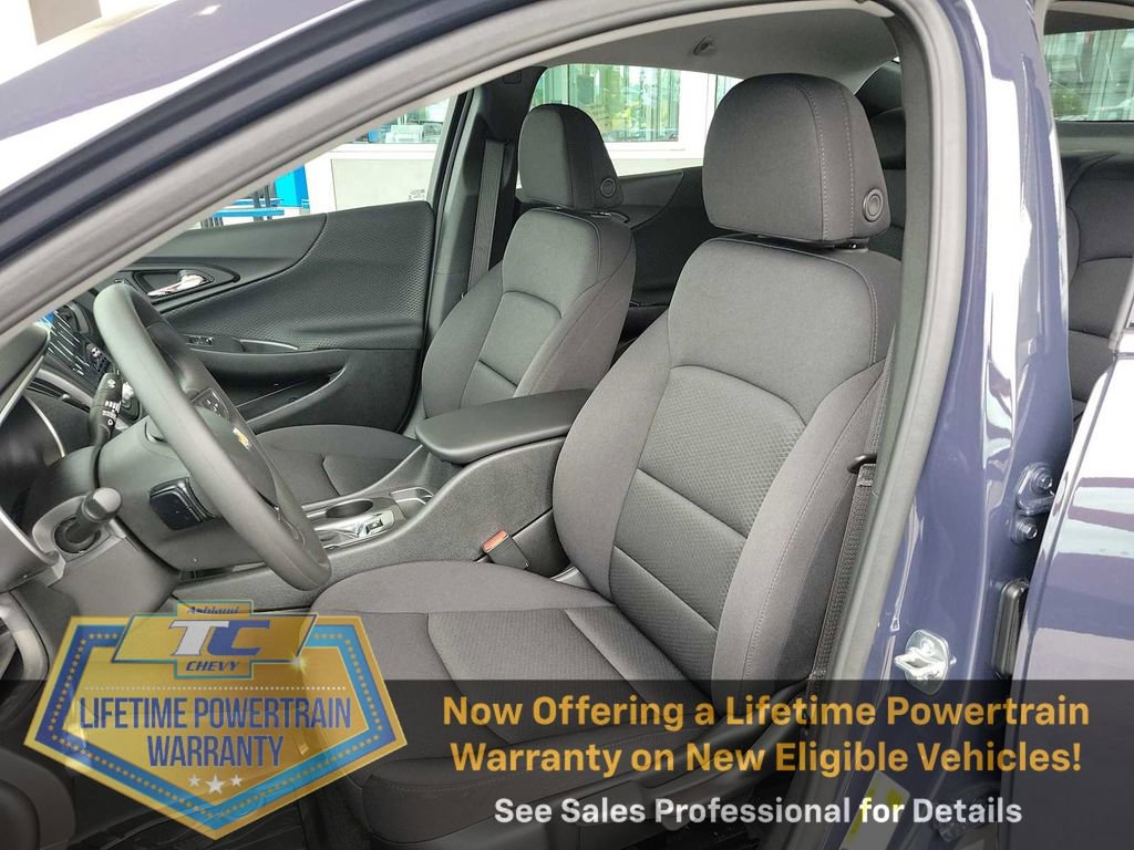 New 2025 Chevrolet Malibu LS image 18