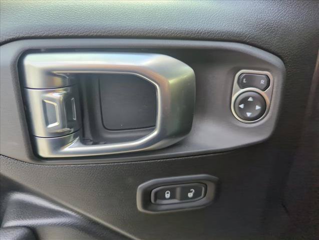 New 2026 Jeep Gladiator Mojave AWD/4WD image 17