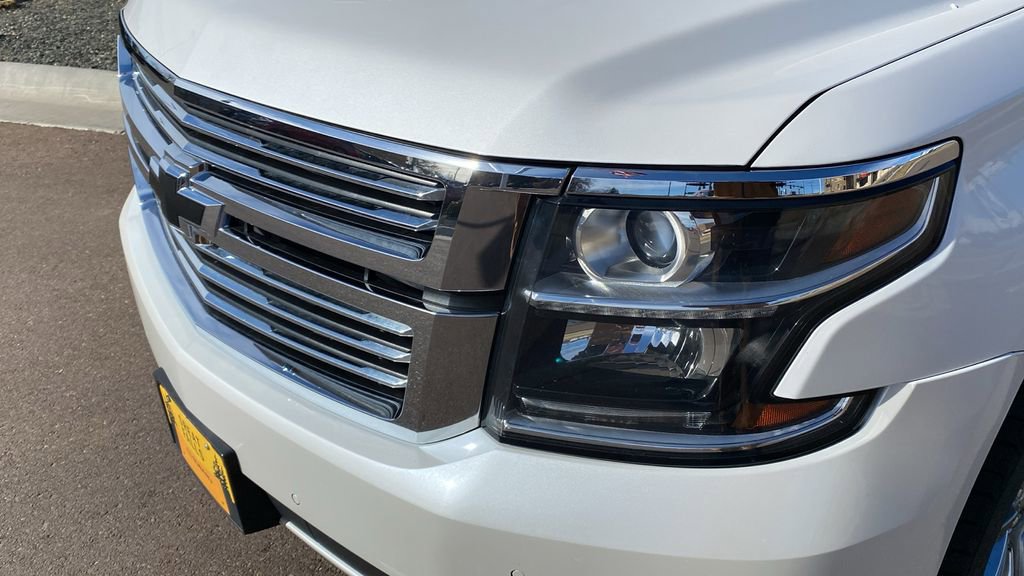 Used 2017 Chevrolet Suburban Premier image 9