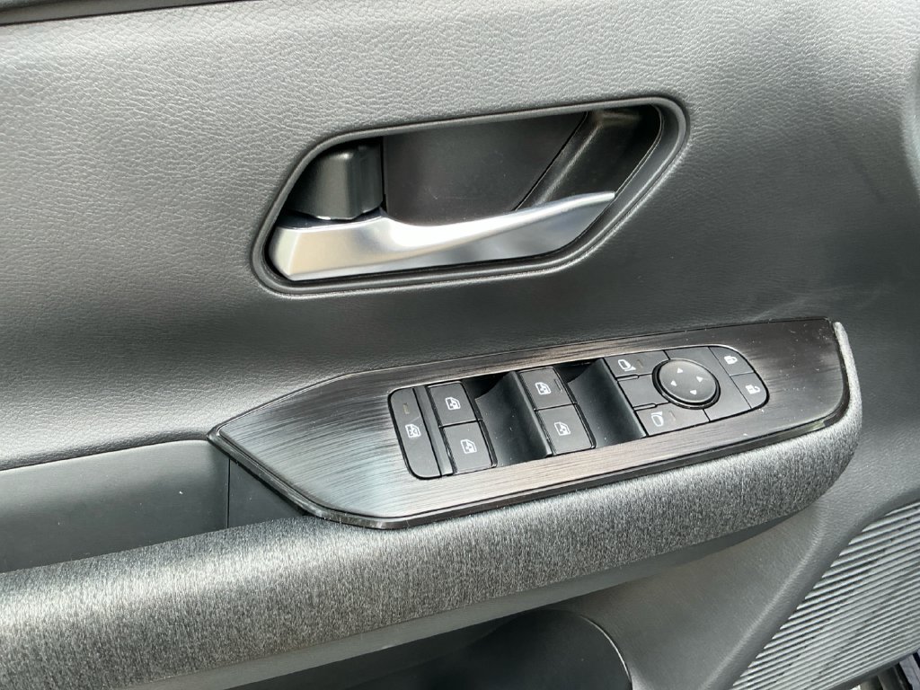 New 2026 Nissan Kicks SV w/ Cold Weather Package FWD image 23