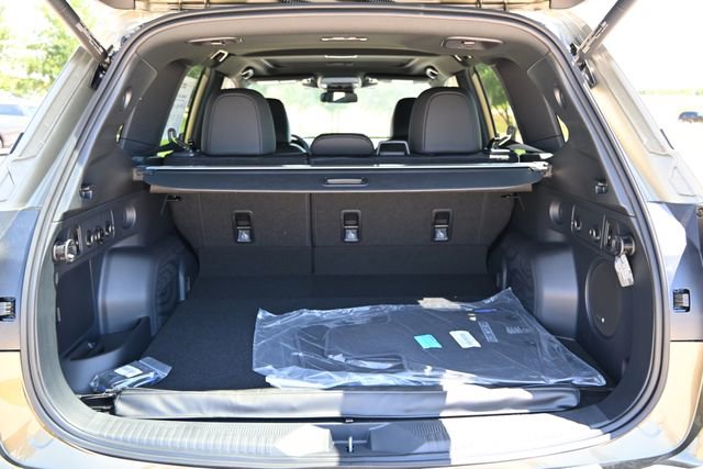 New 2026 Subaru Forester Touring AWD/4WD image 15