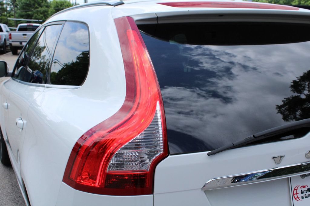 Used 2015 Volvo XC60 T6 Platinum AWD/4WD image 11