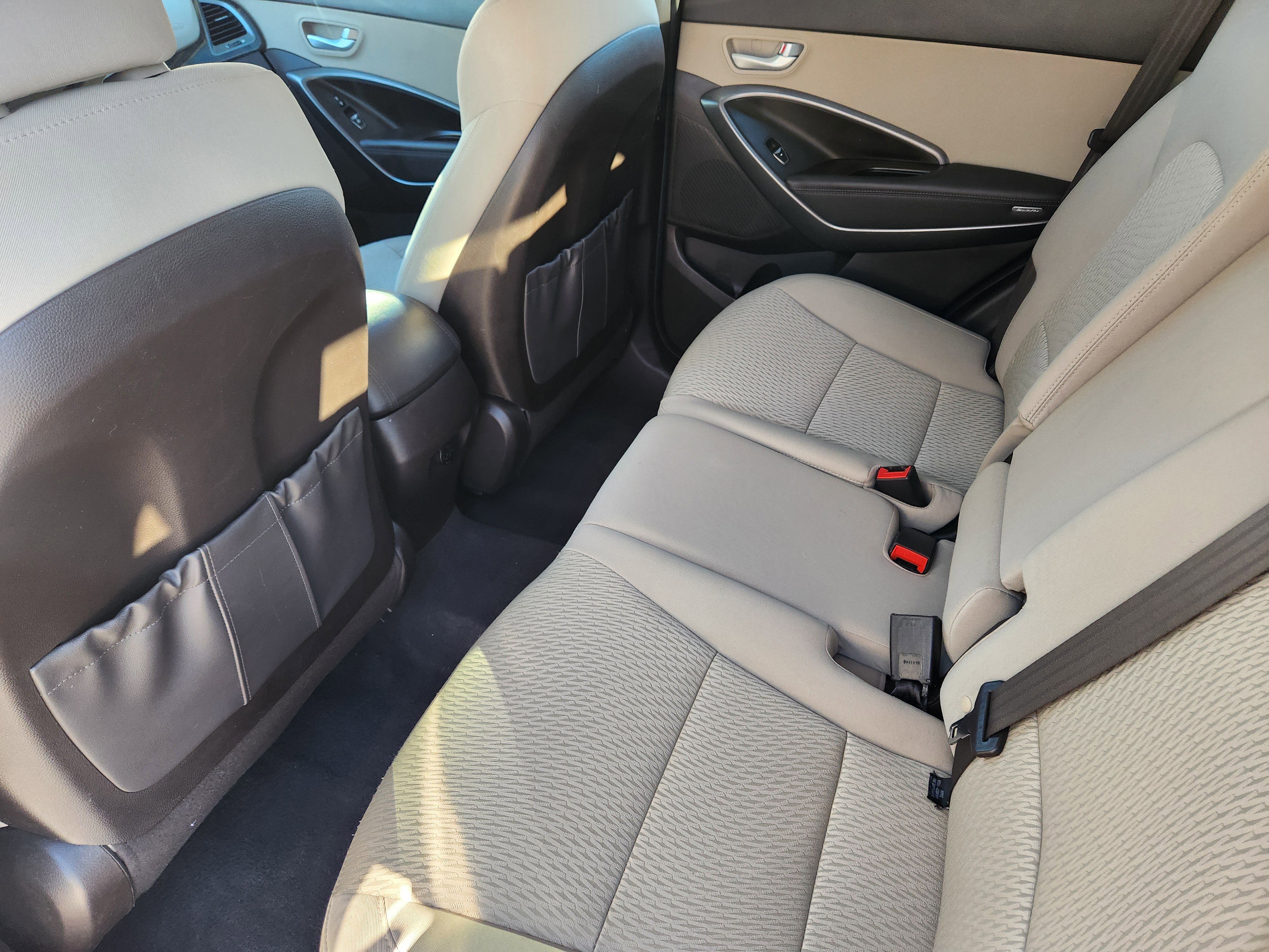 Used 2017 Hyundai Santa Fe Sport image 29