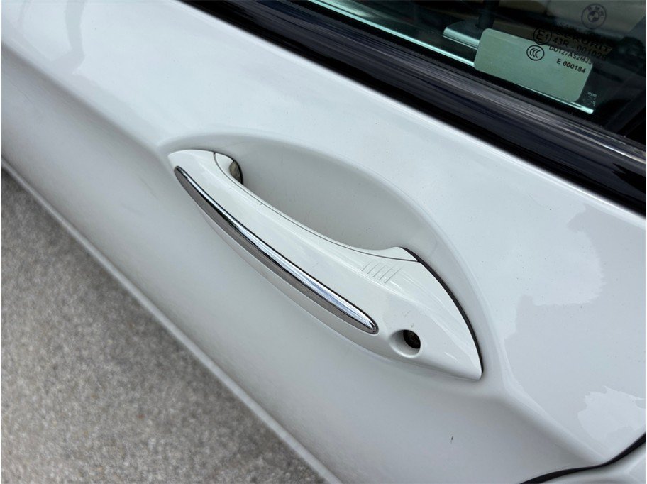 Used 2015 BMW 750Li RWD image 17