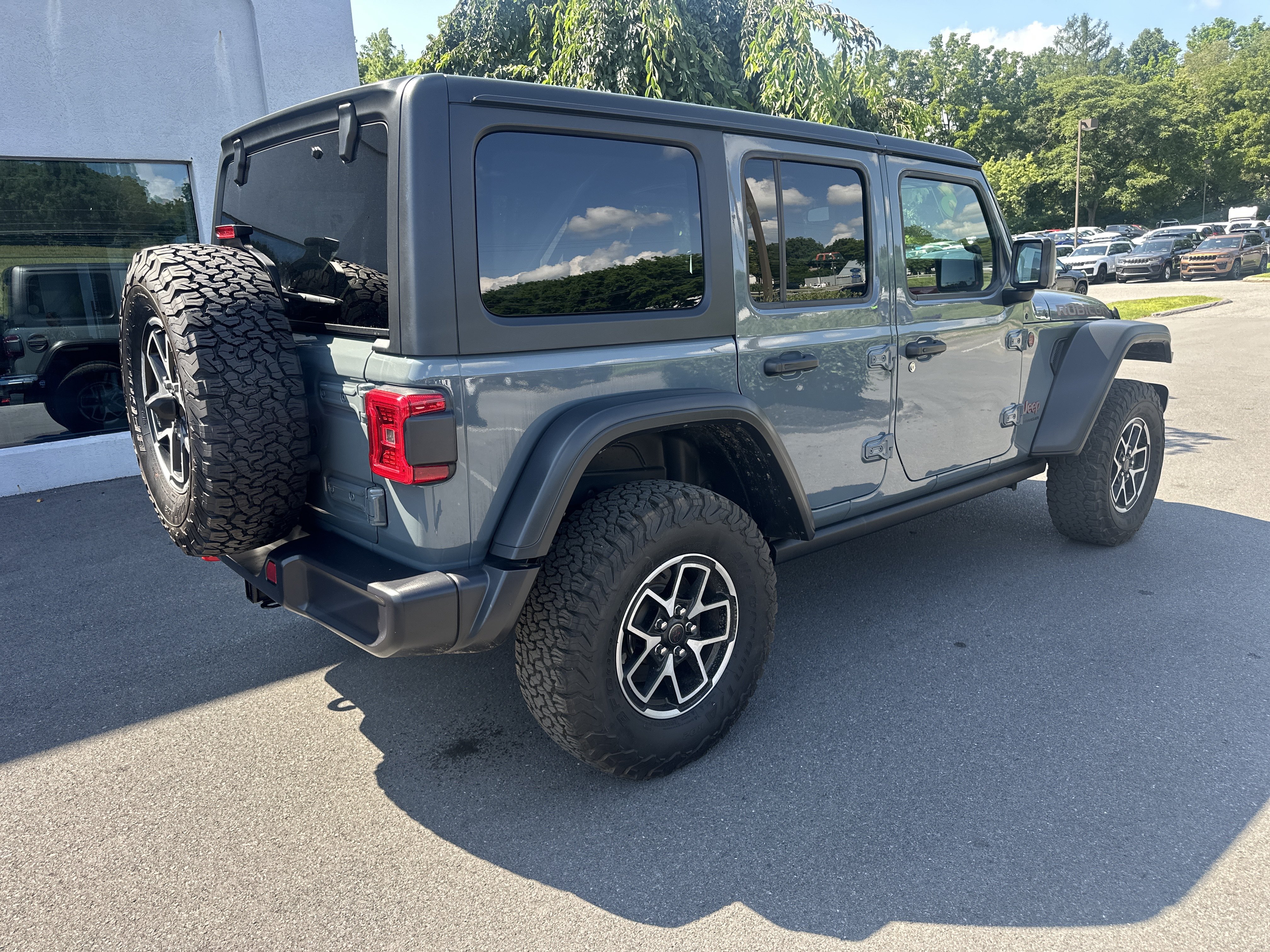 Certified 2026 Jeep Wrangler Unlimited Rubicon AWD/4WD video 3