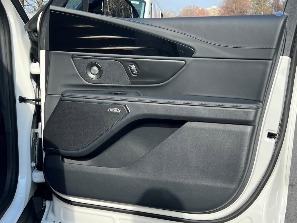 New 2026 Lincoln Nautilus Premier w/ Equipment Group 102A image 7