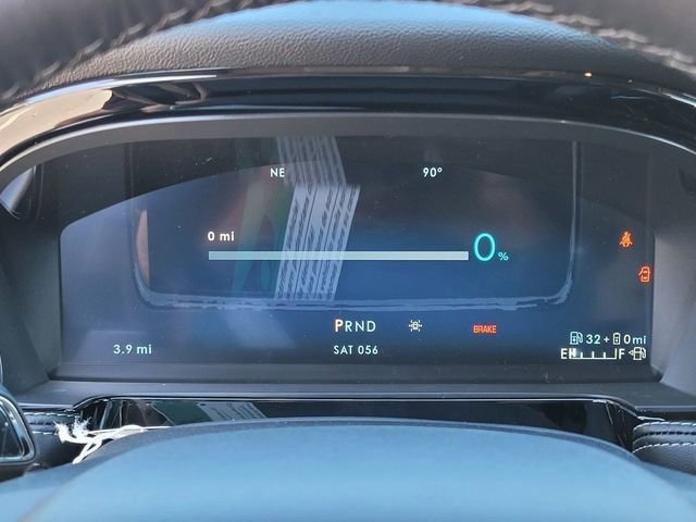 New 2025 Lincoln Corsair Grand Touring w/ Equipment Group 301A AWD/4WD image 10