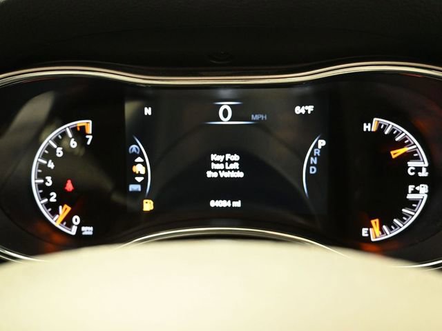 Certified 2022 Jeep Grand Cherokee Laredo E image 28