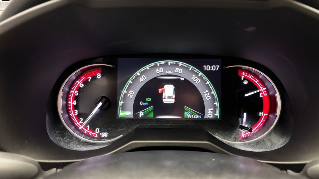 Used 2023 Toyota RAV4 LE FWD image 21