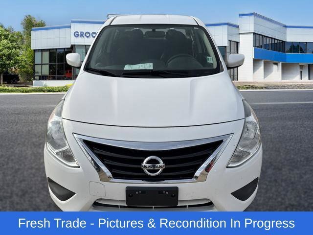 Used 2017 Nissan Versa S Plus FWD image 9