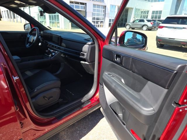 Used 2025 Hyundai Santa Fe Calligraphy image 36