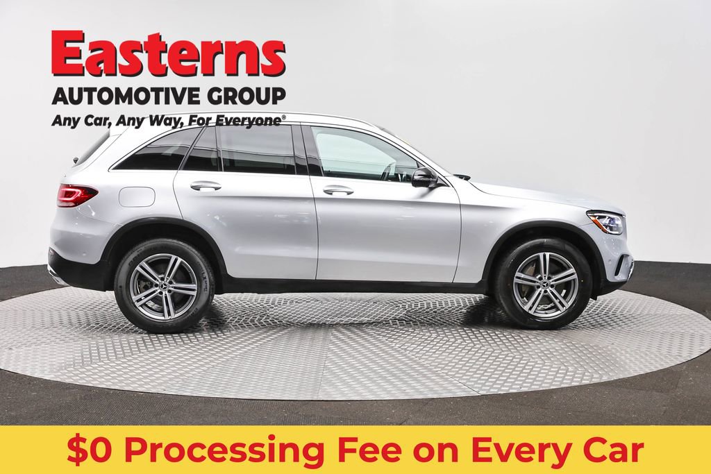Used 2020 Mercedes-Benz GLC 300 4MATIC image 4