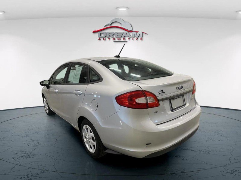 Used 2012 Ford Fiesta SE FWD image 5