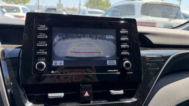 Used 2022 Toyota Camry SE FWD image 4
