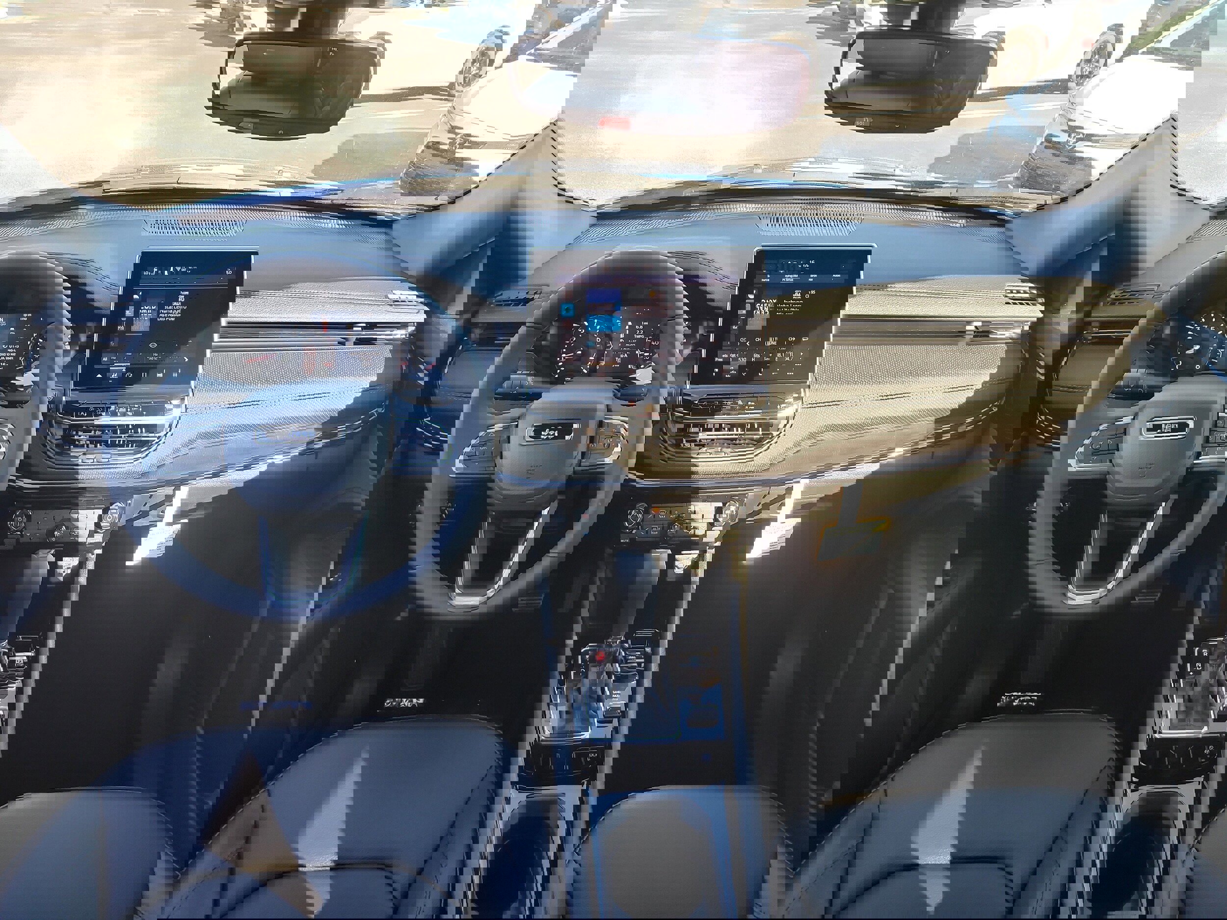 New 2026 Jeep Compass Limited image 11