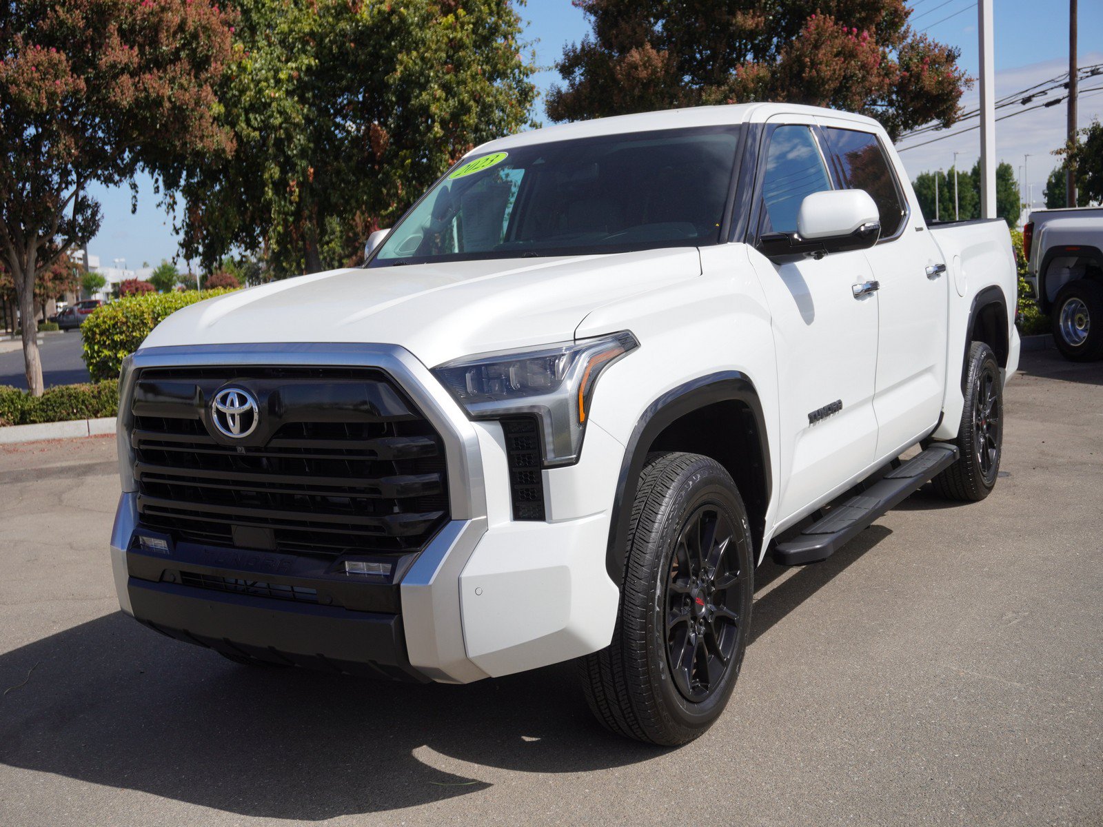 Used 2023 Toyota Tundra Limited AWD/4WD image 5