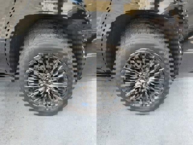 Certified 2025 Cadillac Escalade Sport Platinum image 9