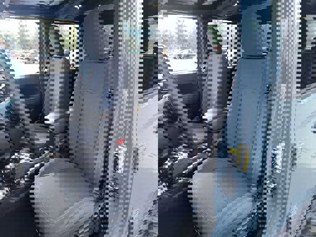 Used 2024 Jeep Gladiator Sport image 11