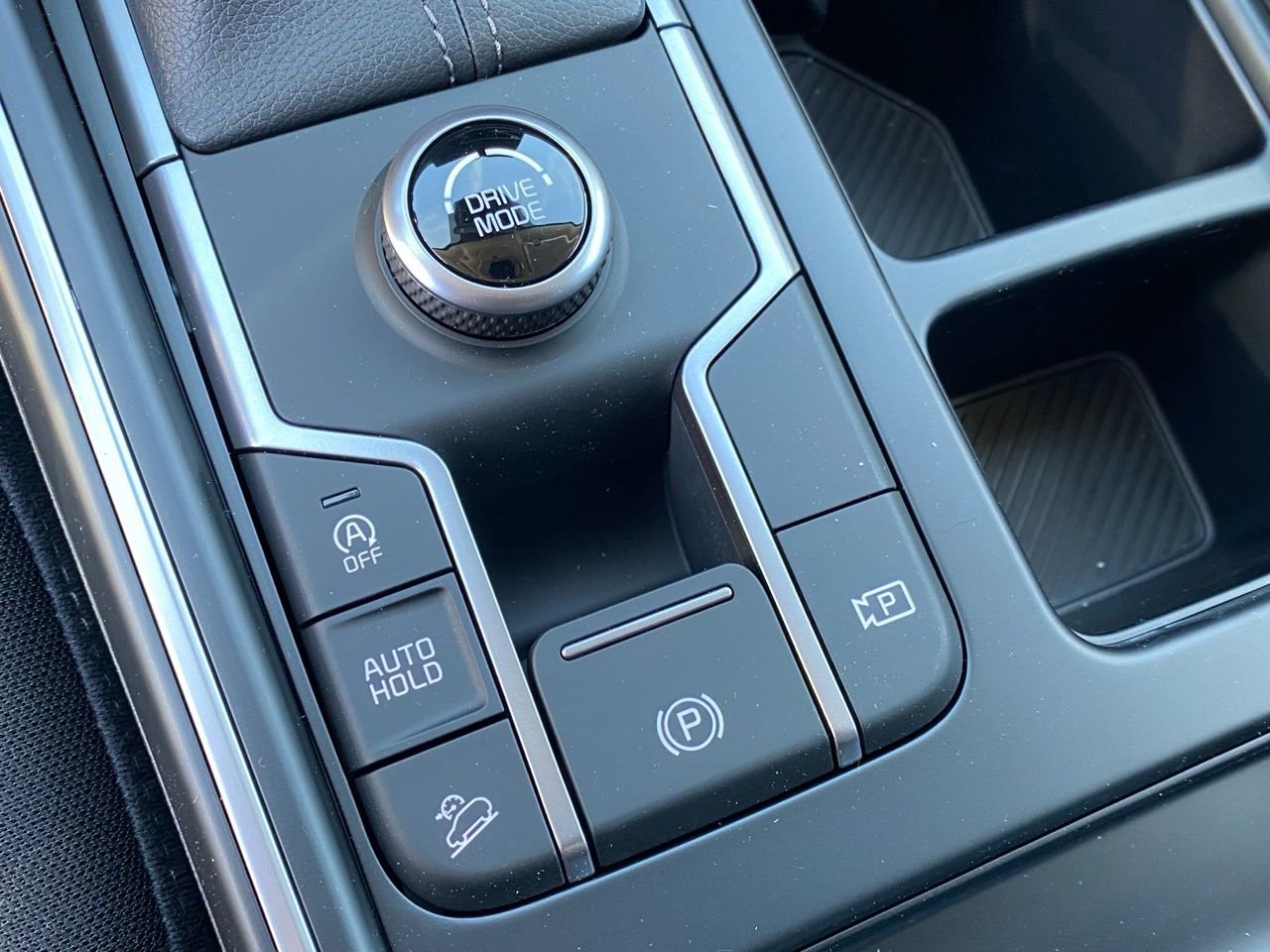 New 2026 Kia Sorento LX FWD image 18