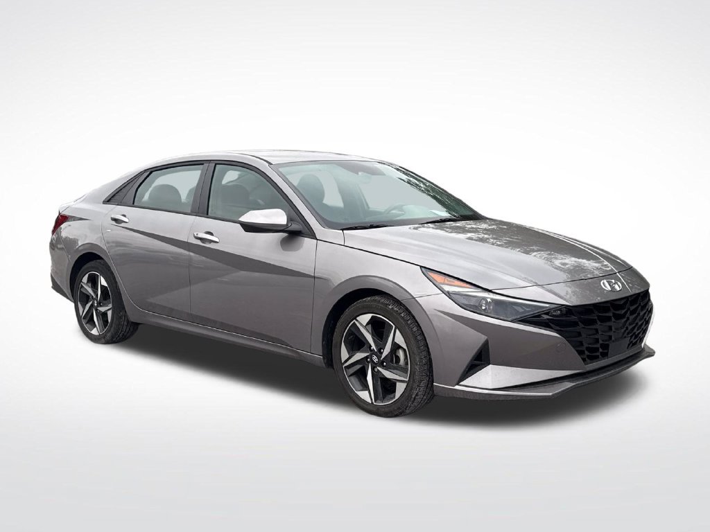 Used 2023 Hyundai Elantra SEL w/ Convenience Package FWD image 8