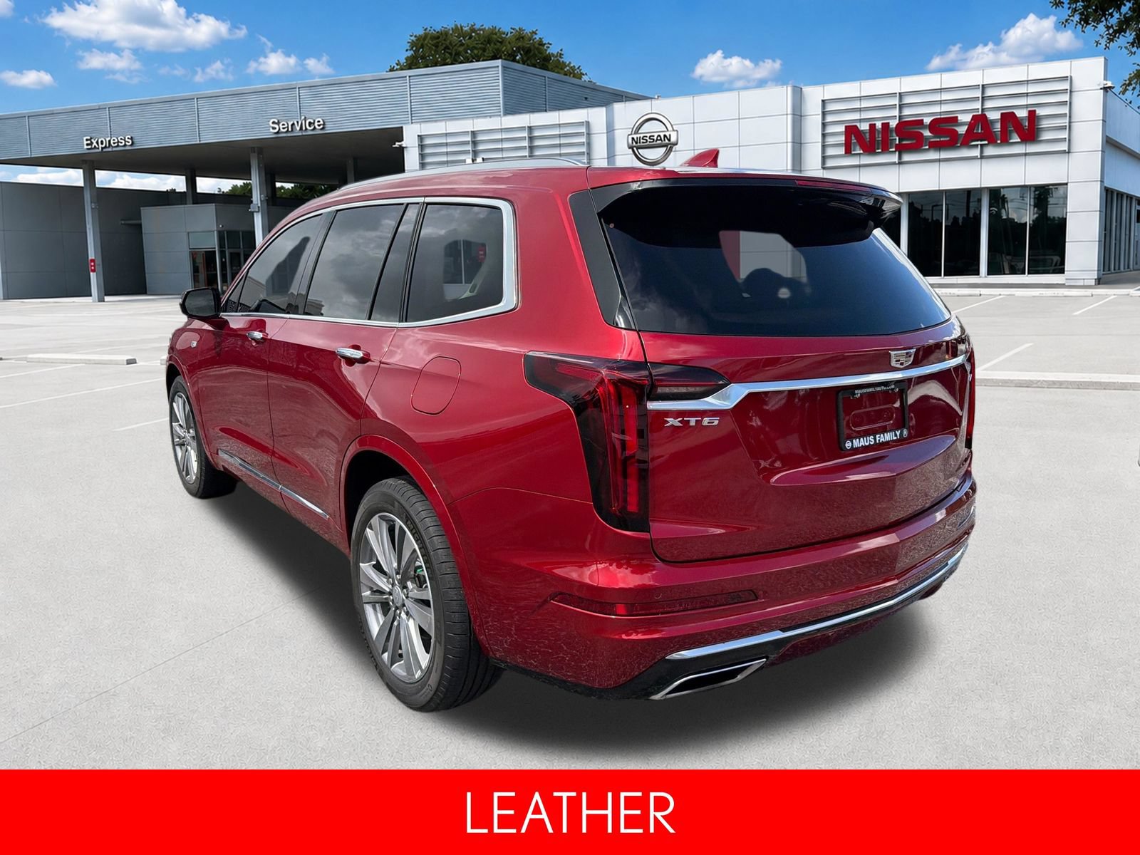 Used 2022 Cadillac XT6 Premium Luxury FWD image 6