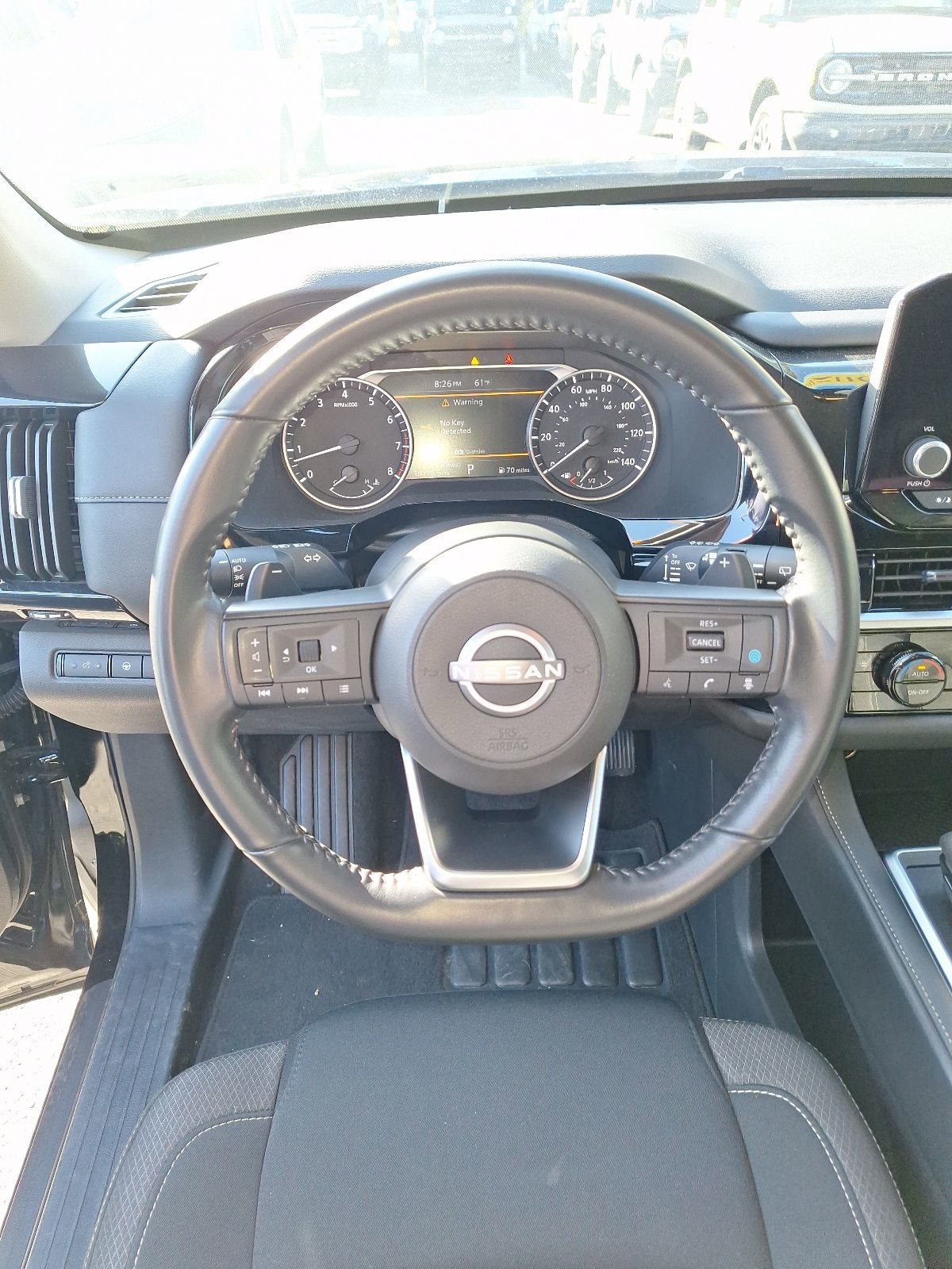 Used 2025 Nissan Pathfinder SV FWD image 13