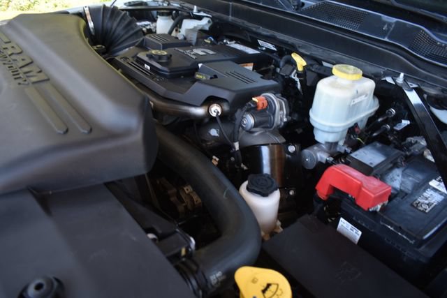Used 2020 RAM 5500 Tradesman w/ Chrome Appearance Group AWD/4WD image 26