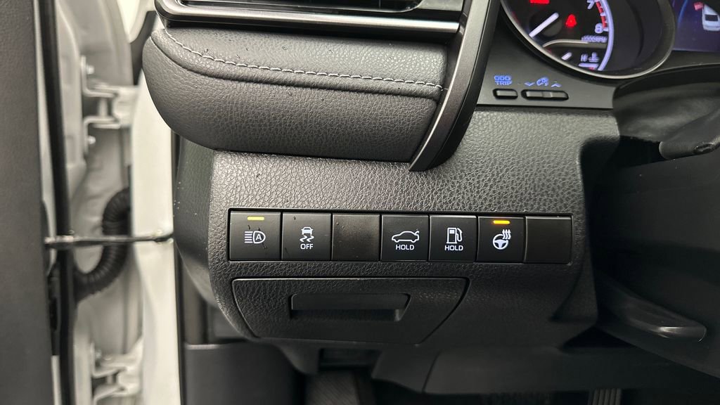 Certified 2023 Toyota Camry SE w/ Cold Weather Package image 30