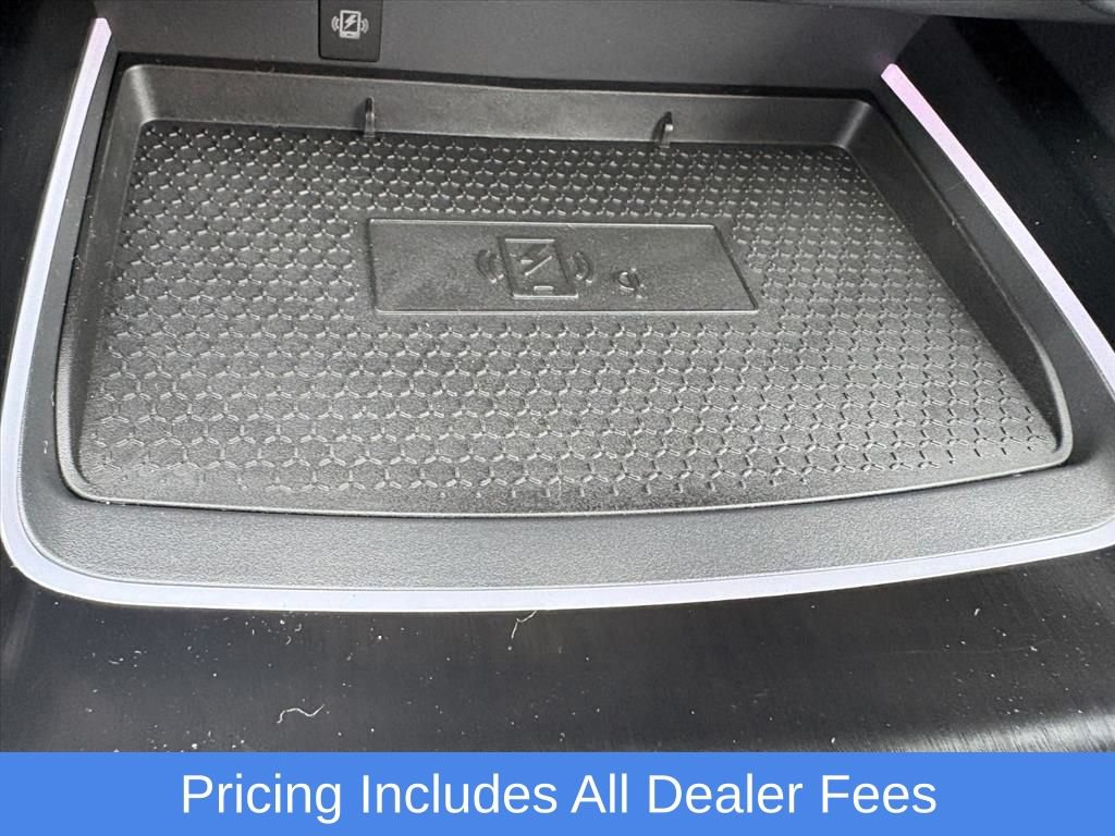 Used 2026 Nissan Rogue Platinum w/ Platinum Premium Package AWD/4WD image 16