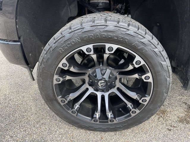 Used 2022 Chevrolet Silverado 1500 RST AWD/4WD image 10