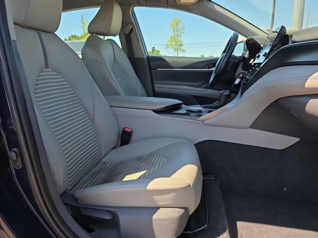 Used 2021 Toyota Camry SE FWD image 15