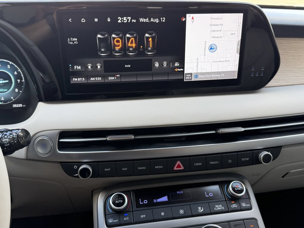 Used 2023 Hyundai Palisade Limited FWD image 25