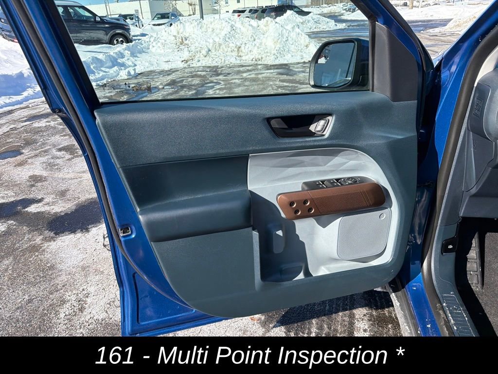 Used 2023 Ford Maverick Lariat image 12