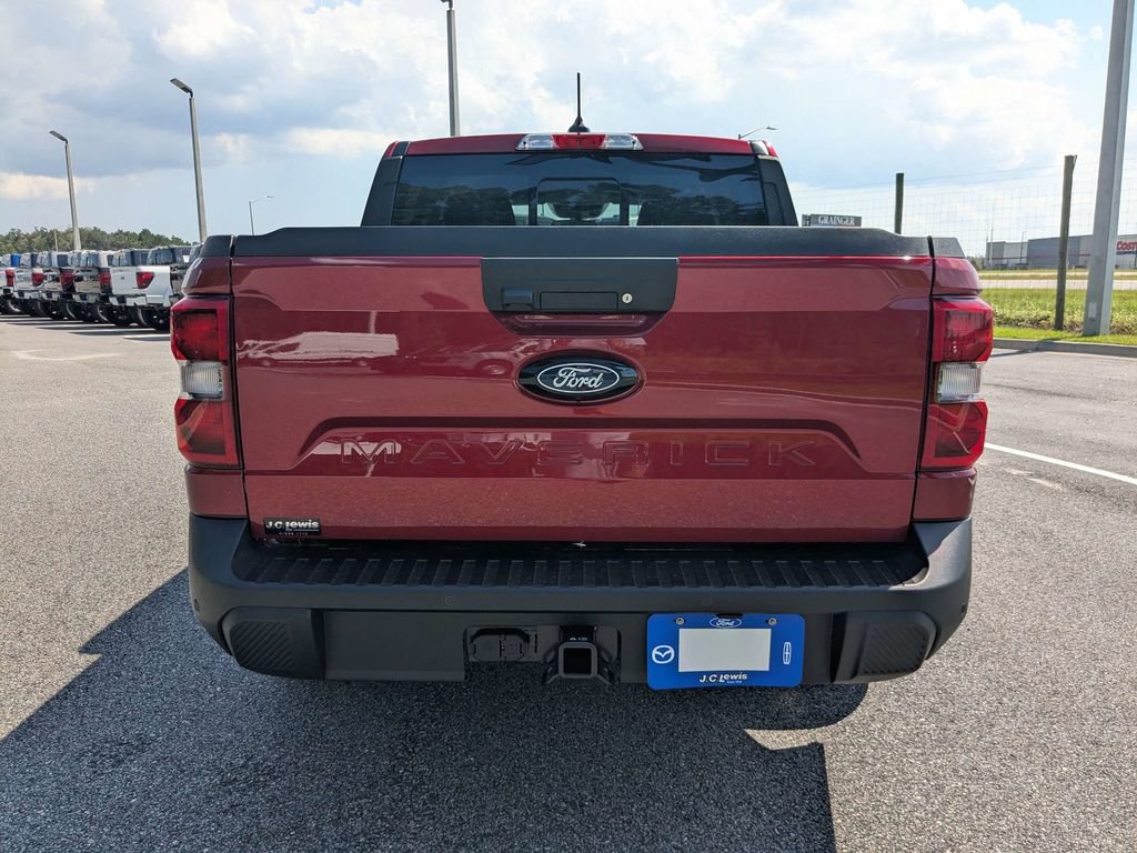 New 2026 Ford Maverick Lariat w/ 4K Tow Package AWD/4WD image 8