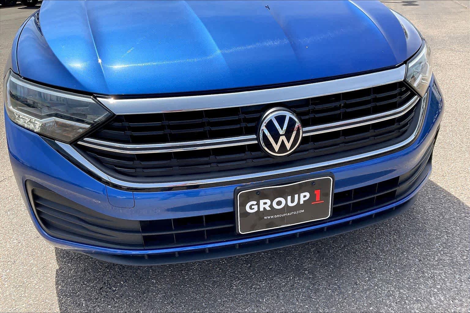 Used 2024 Volkswagen Jetta SE FWD image 29