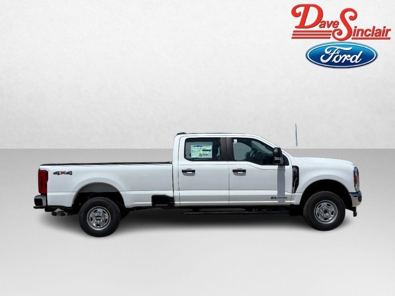 New 2026 Ford F250 XL w/ XL Chrome Package AWD/4WD image 5