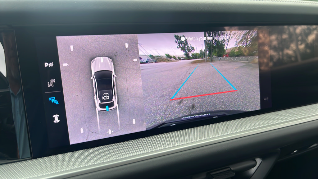 New 2026 Porsche Cayenne Coupe AWD/4WD image 28