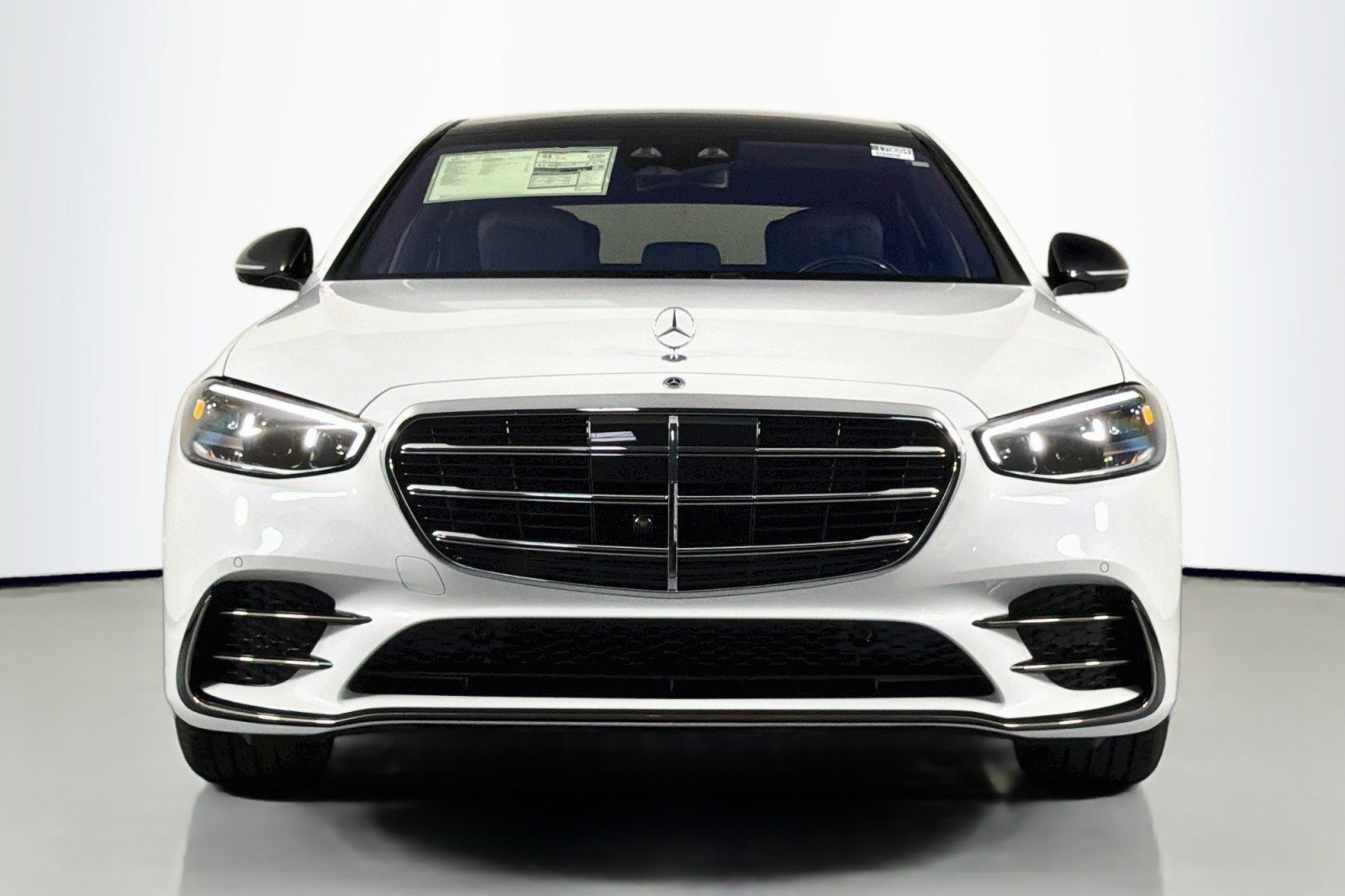 New 2026 Mercedes-Benz S 500 4MATIC image 2