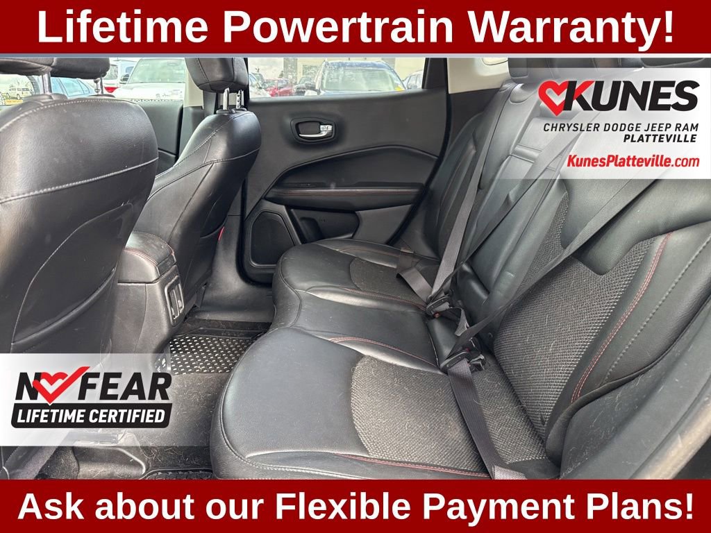 Used 2019 Jeep Compass Trailhawk w/ Cold Weather Group AWD/4WD image 25