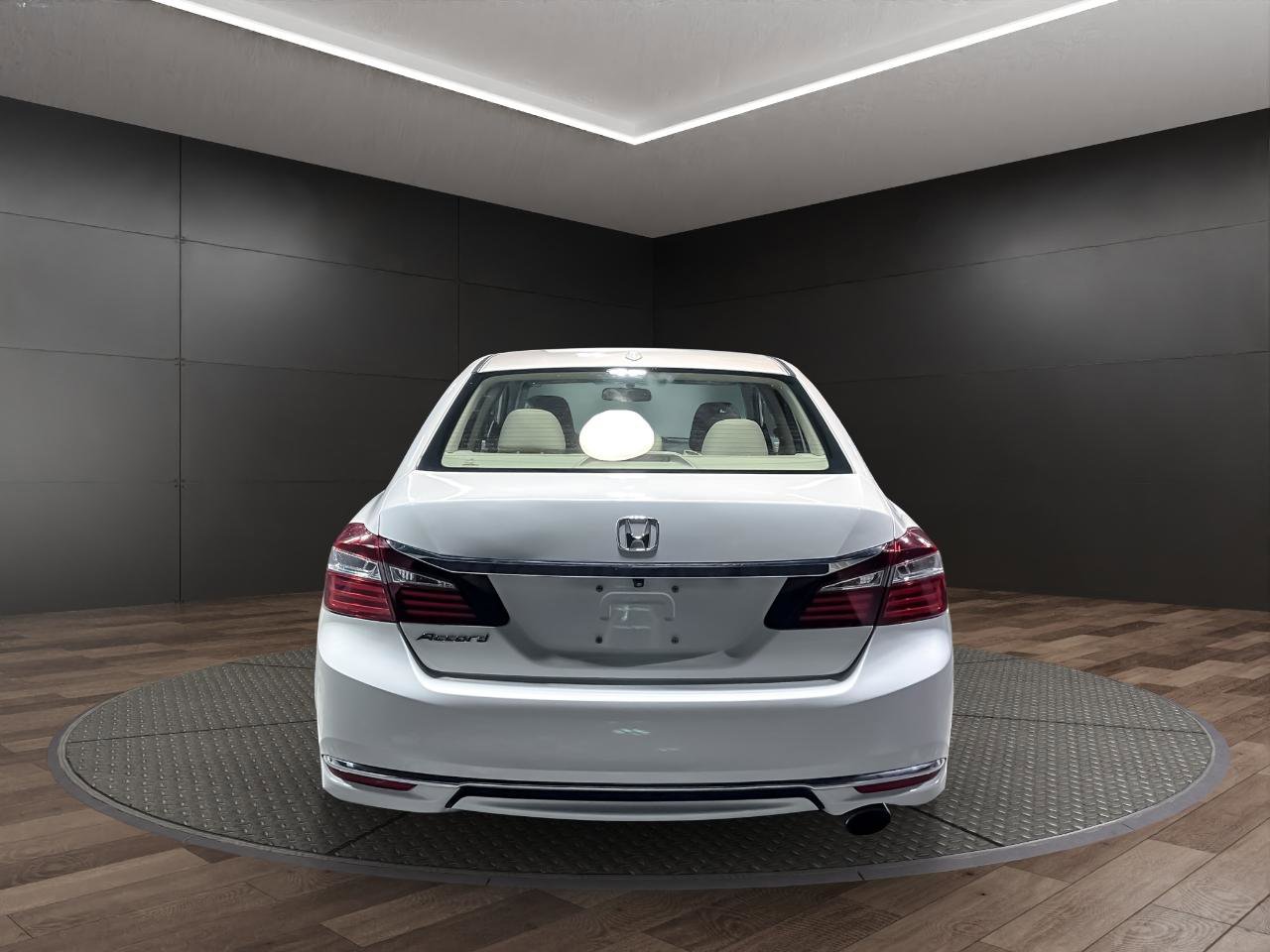 Used 2016 Honda Accord EX-L image 7