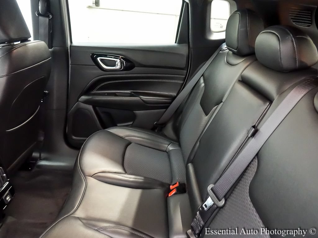 Used 2022 Jeep Compass Latitude FWD image 11