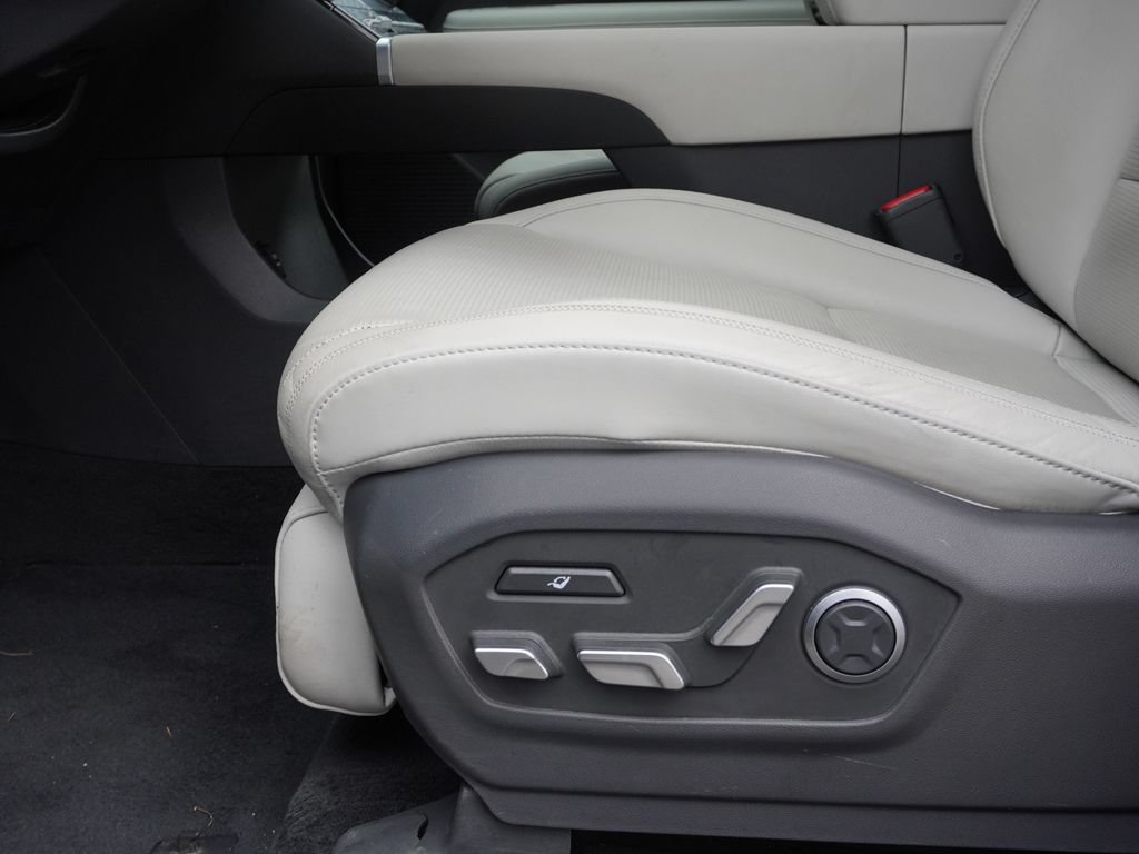 Used 2024 Hyundai Santa Fe Calligraphy AWD/4WD image 35