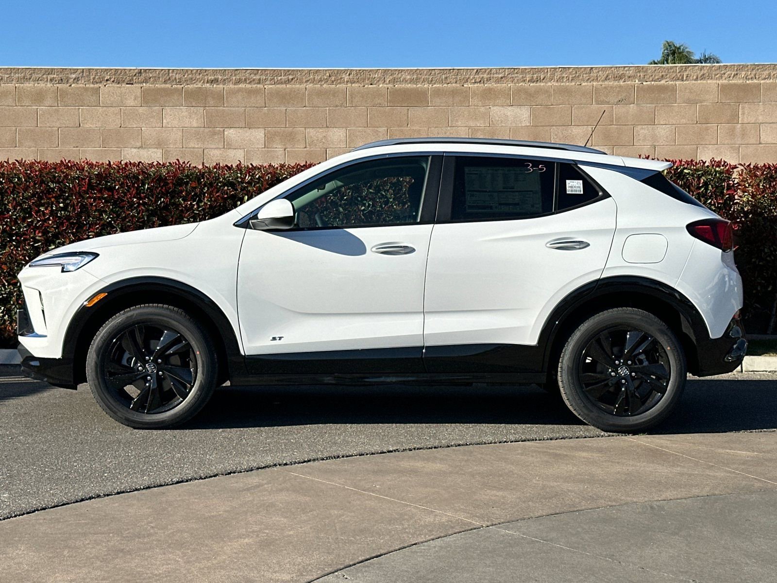 New 2026 Buick Encore GX Sport Touring image 7