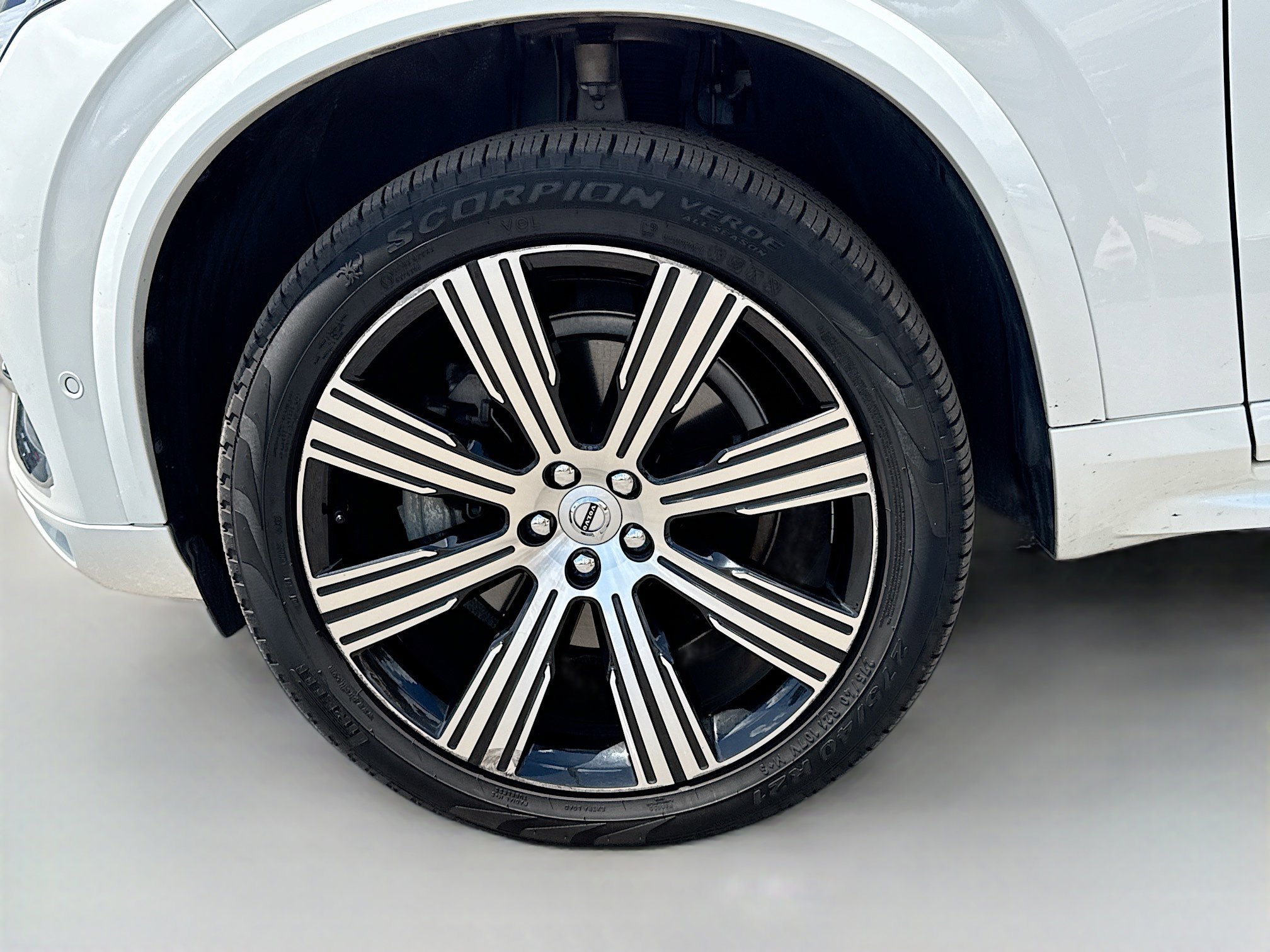Used 2024 Volvo XC90 B6 Ultimate w/ Lounge Package AWD/4WD image 41