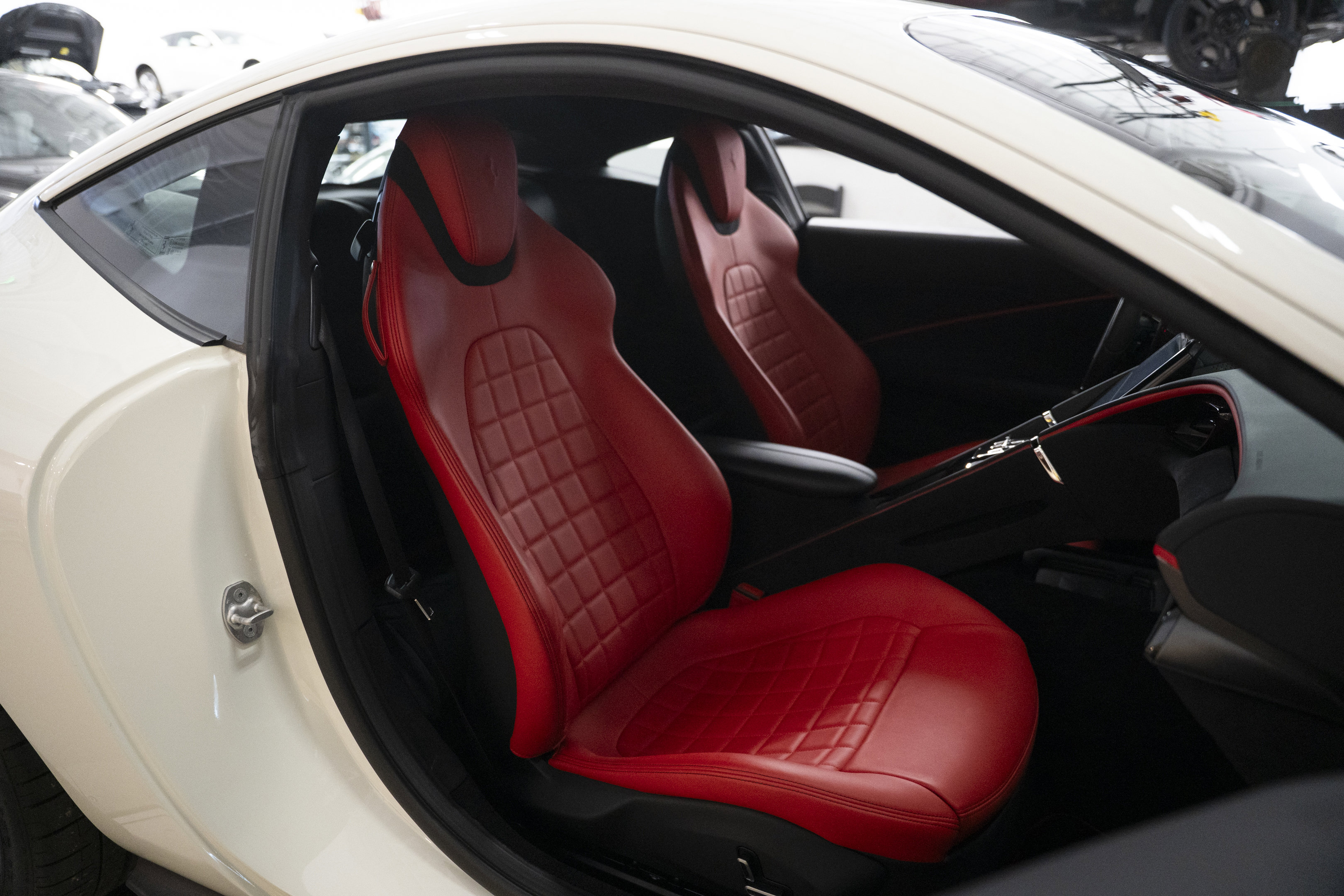 Certified 2023 Ferrari Roma image 27