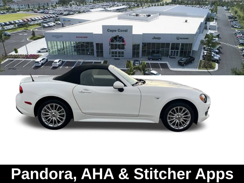 Used 2018 FIAT 124 Spider Classica w/ Technology Group RWD image 6