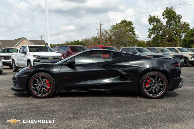 Used 2023 Chevrolet Corvette Stingray Premium Cpe w/ Z51 Performance Package image 12