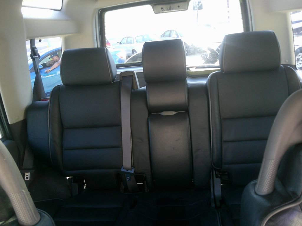 Used 2002 Land Rover Discovery SE image 16